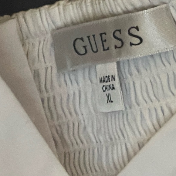 #115 - Brand New Off Shoulder Cropped Junior Shirt by Guess! - Picture 8 of 13